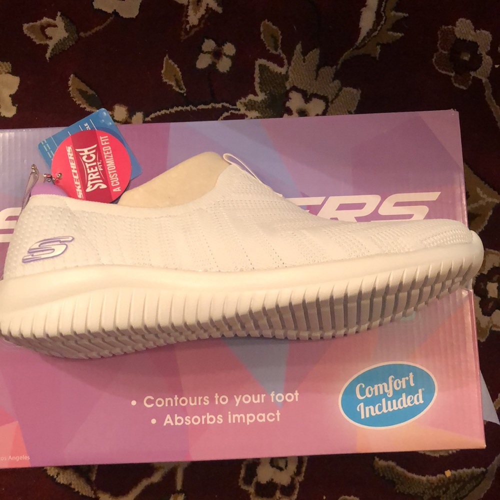 Skechers memory foam shoes size 9 1/2